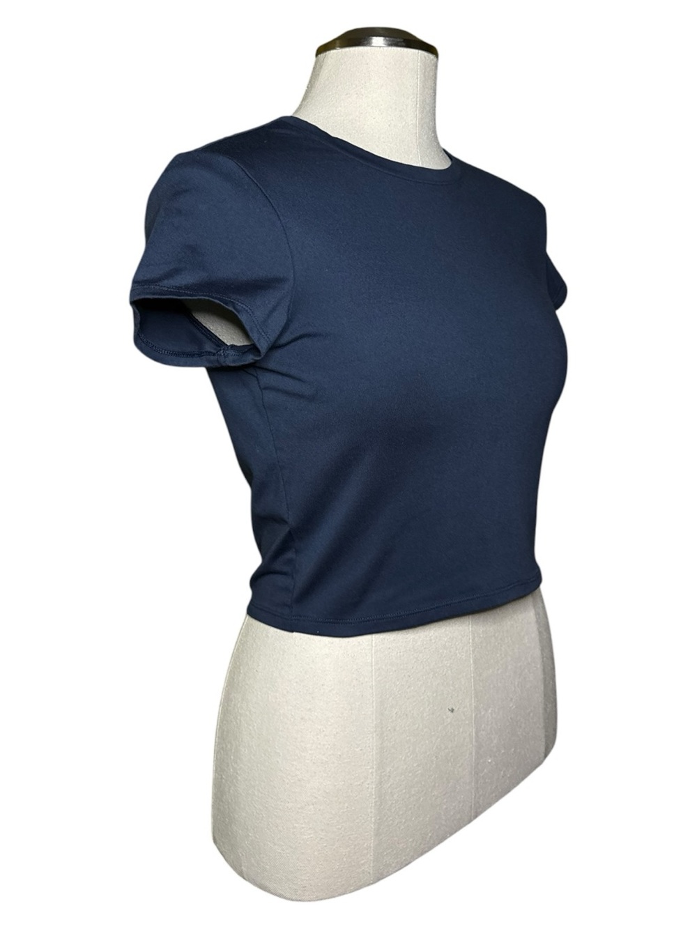 Alo Alosoft Crop Finesse Short Sleeve - Picture 5 of 11